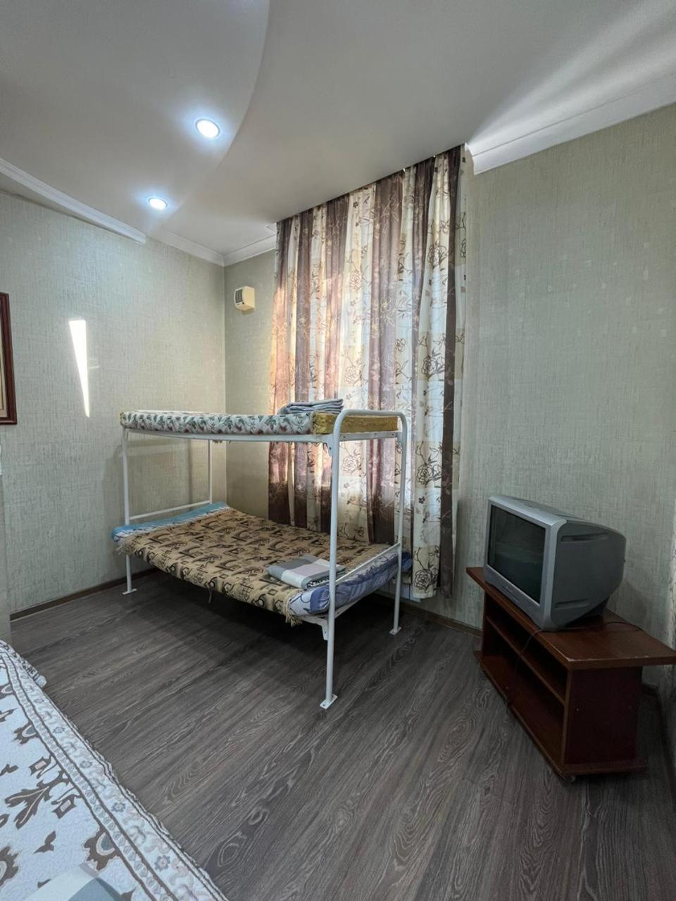 Apartments On Mustafa Ozturk Алма Ата Стая снимка