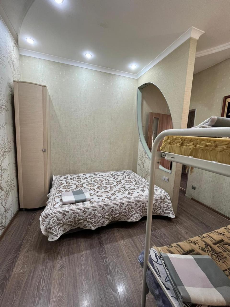 Apartments On Mustafa Ozturk Алма Ата Стая снимка