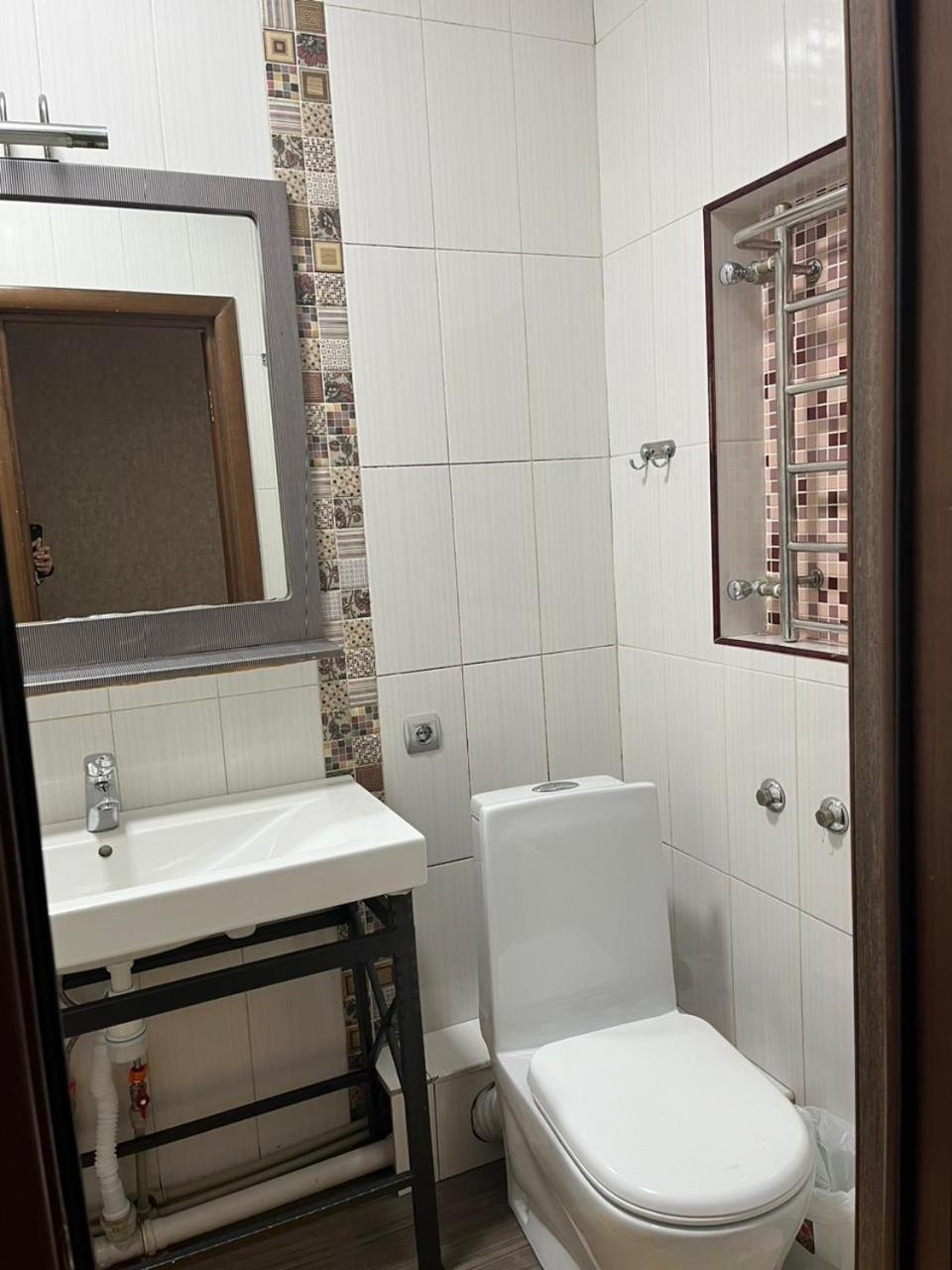 Apartments On Mustafa Ozturk Алма Ата Стая снимка